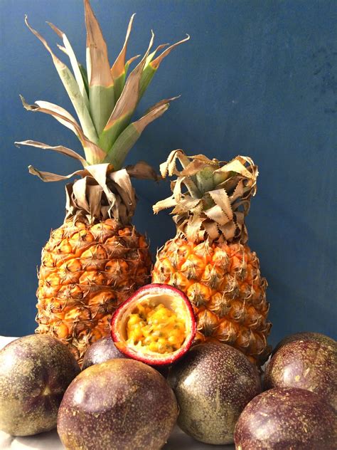 does passion fruit taste like pineapple